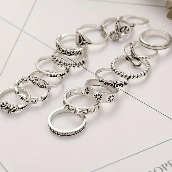 Finger Rings 16pc Set Silver Boho Hippie Snake Sun Moon Tai Chi Ying Stackable - Picture 2 of 4